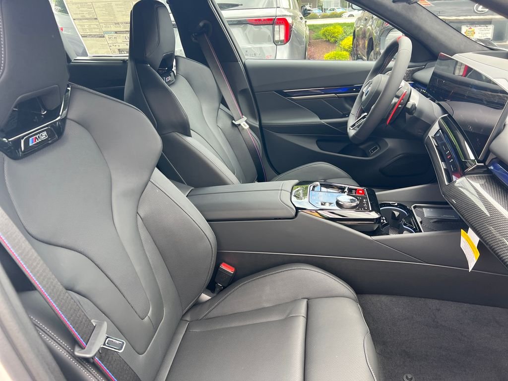 Used 2027 White BMW Base image 29