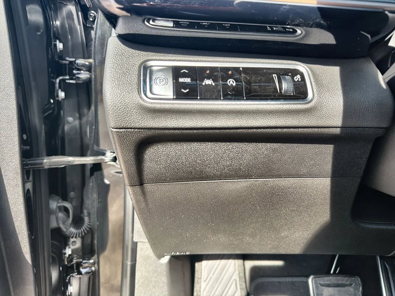 New 2026 Ebony Twilight Metallic Buick Sport Touring image 15