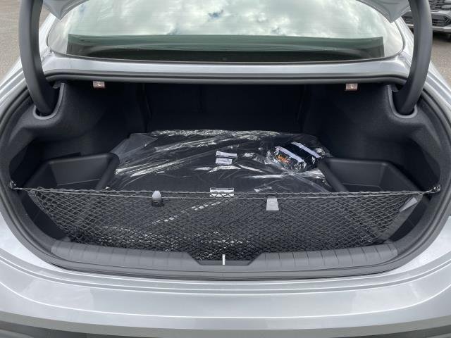 New 2025 Silver Hyundai SE image 10