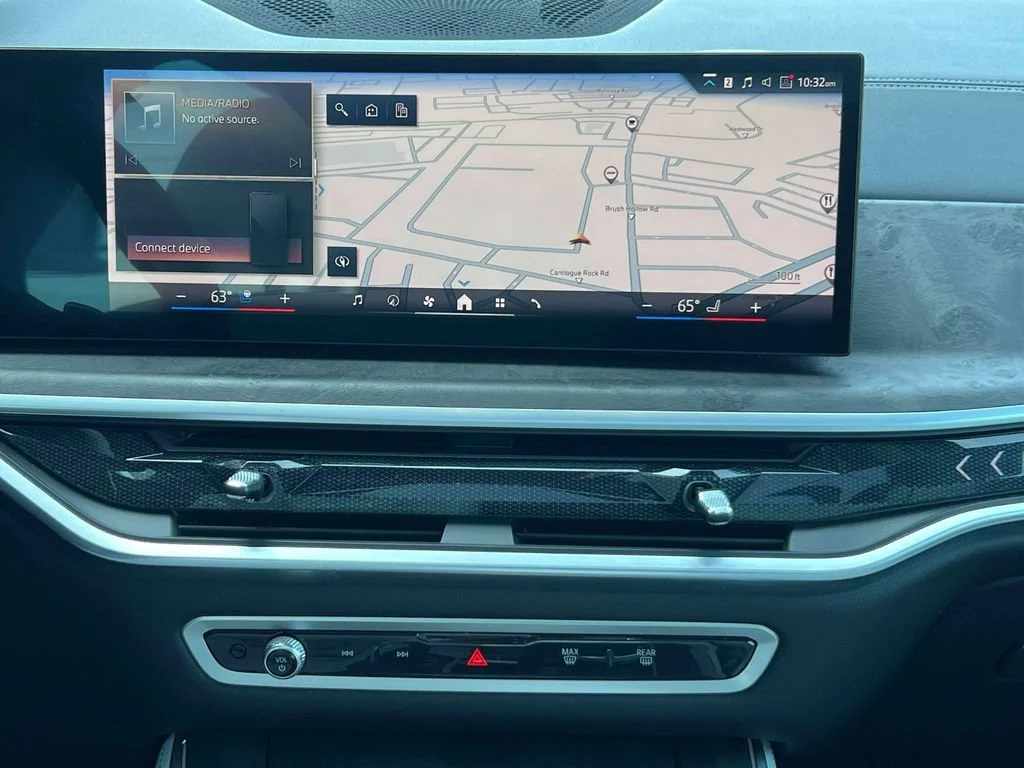 Used 2024 Skyscraper Grey Metallic BMW xDrive40i image 22