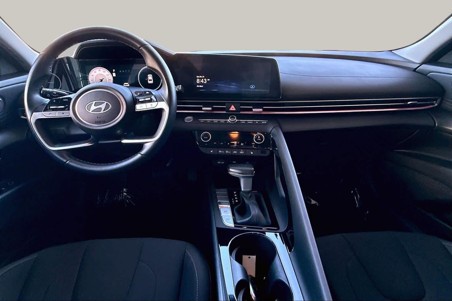 Used 2025 Fluid Metal Hyundai SEL Convenience image 15