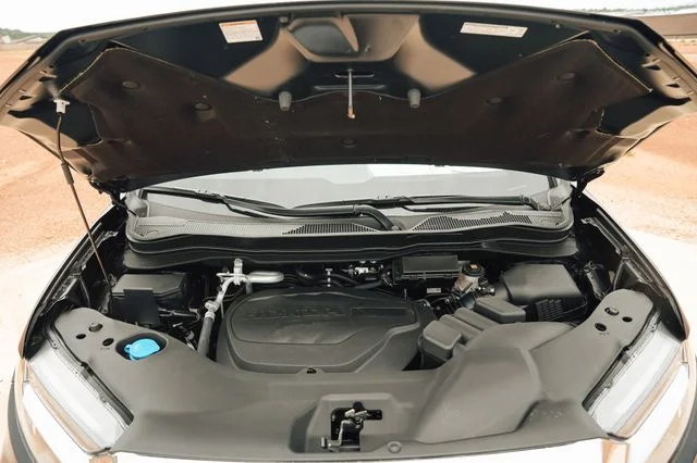 New 2026 Crystal Black Pearl Honda RTL image 12