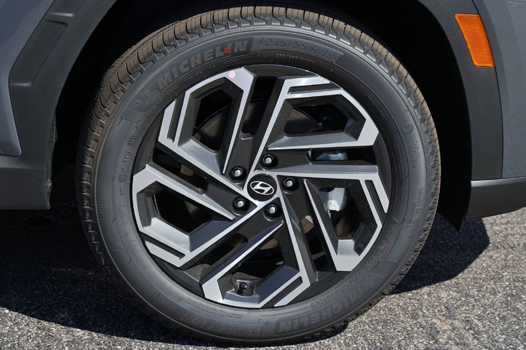 New 2026 Ecotronic Gray Hyundai SEL Plus image 23