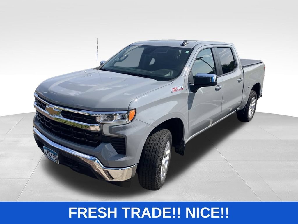 Used 2024 Slate Gray Metallic Chevrolet LT image 2