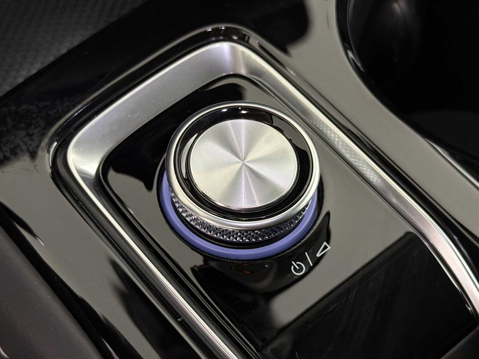 2026 Buick Envision Sport Touring - Photo 32