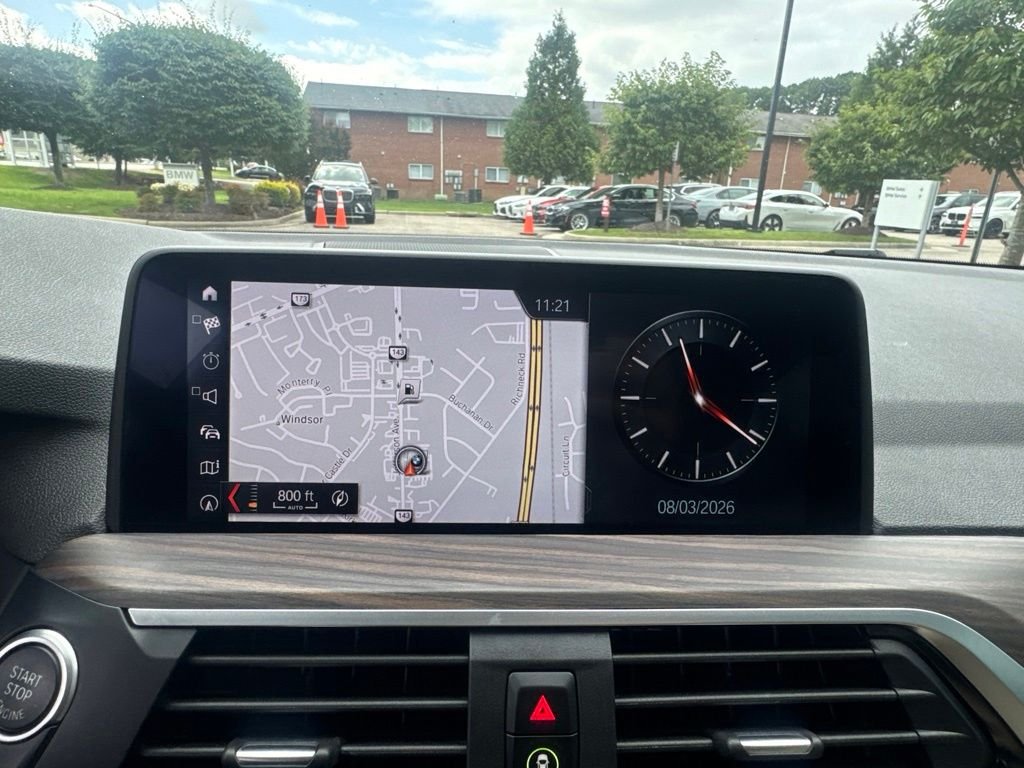 Used 2019 White BMW xDrive30i image 9