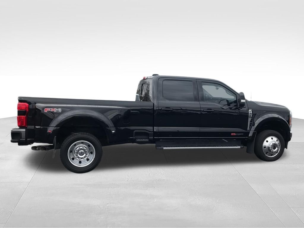 Used 2023 Black Ford  image 9