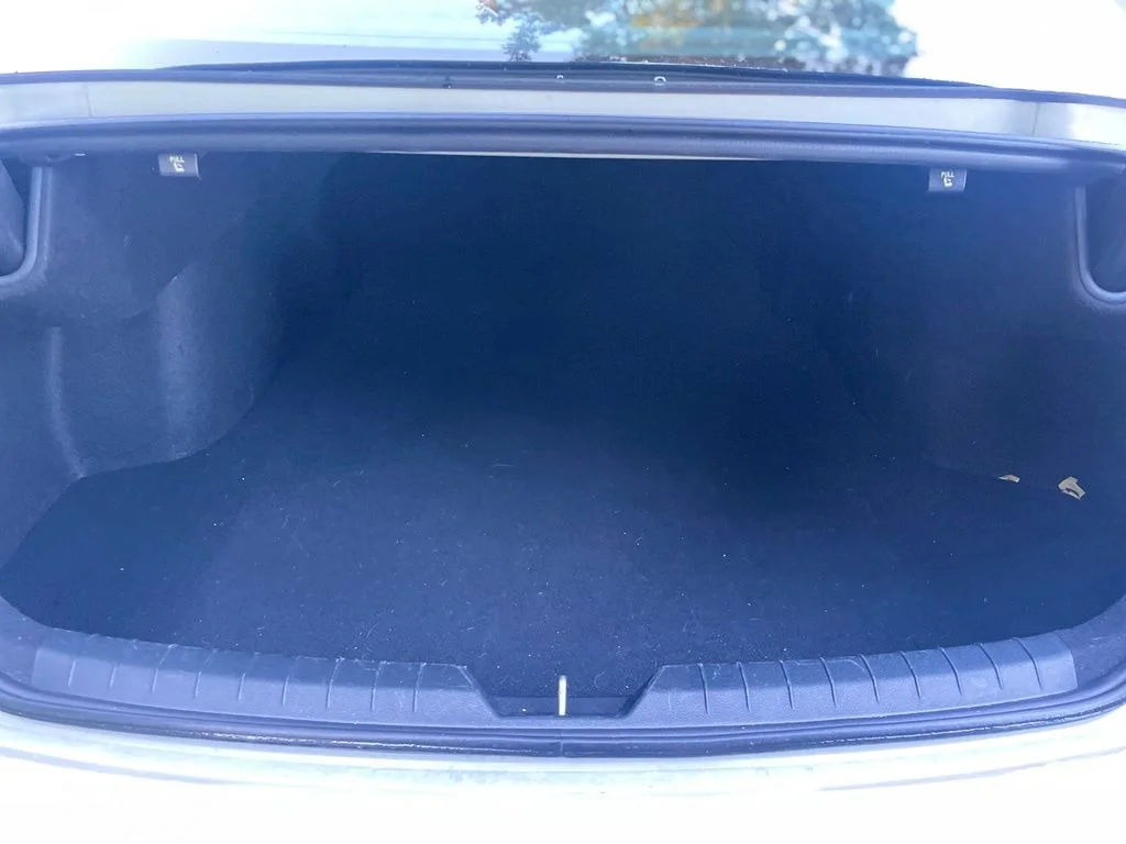 Used 2022 Wolf Gray Kia GT-Line image 10
