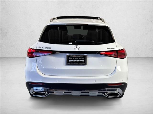 New 2026 Polar White Mercedes-Benz GLC 300 image 36