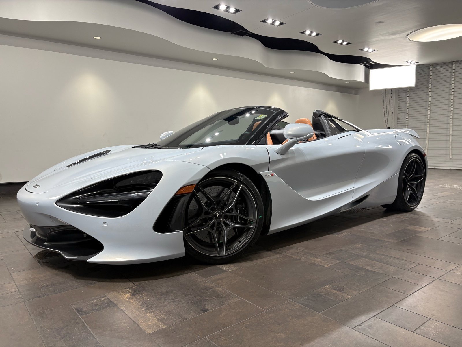2020 McLaren 720S Luxury