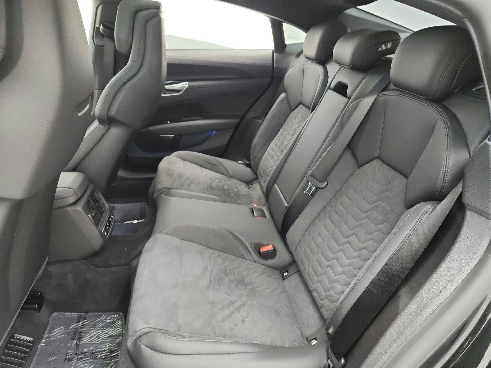 Used 2023 Mythos Black Metallic Audi Premium Plus quattro image 13