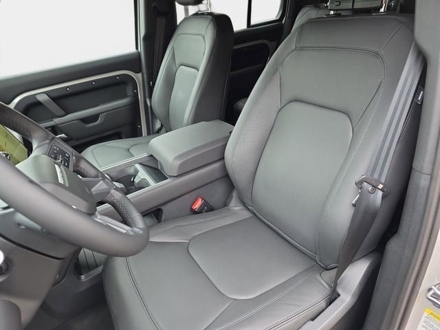 New 2026 Borasco Grey Land Rover X-Dynamic SE image 12