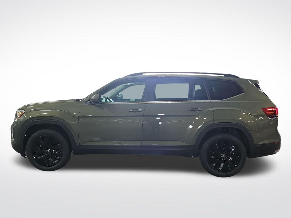 New 2026 Green Volkswagen 2.0T SE w/Technology image 8