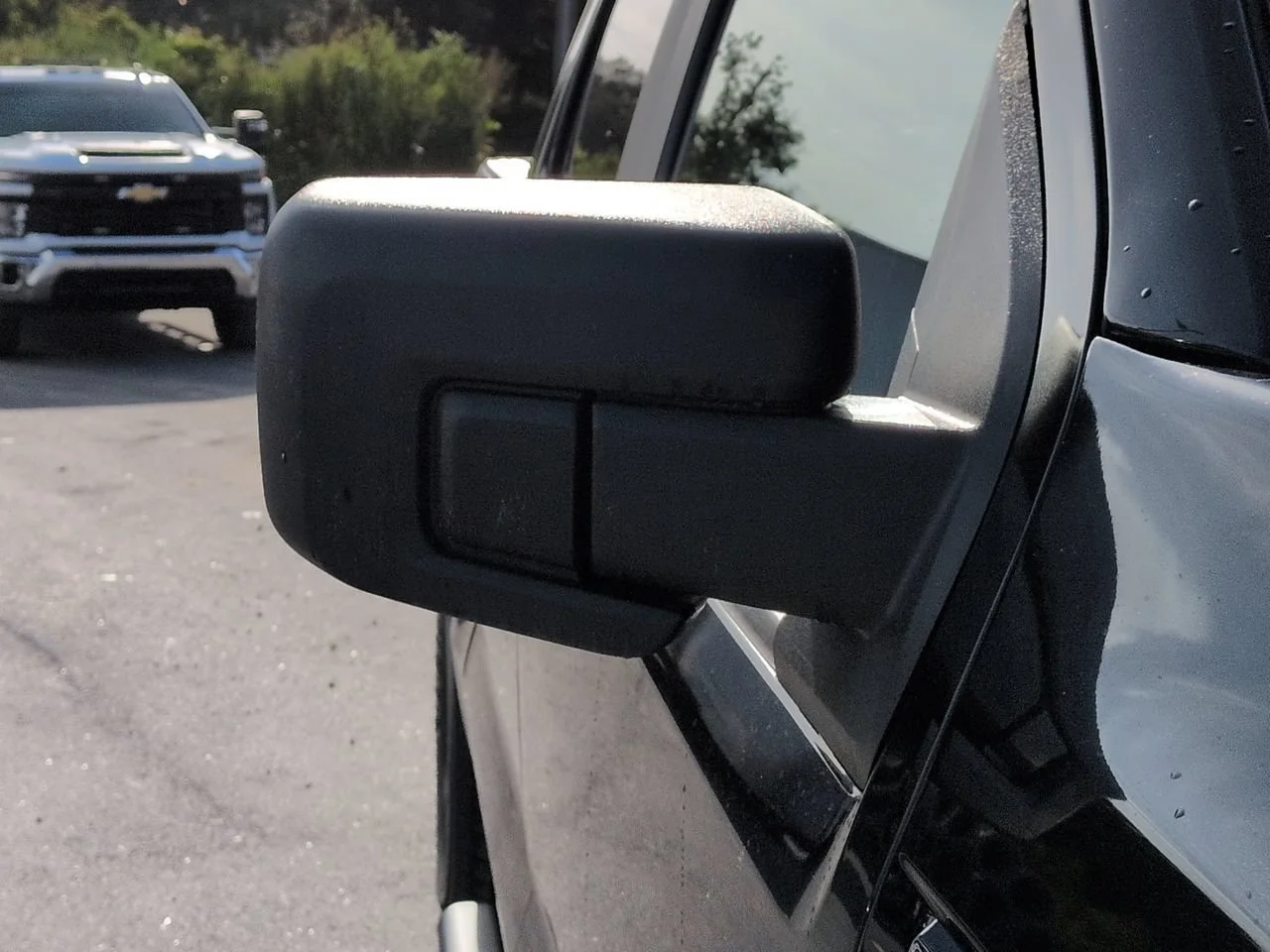 Used 2023 Black Ford XLT image 12