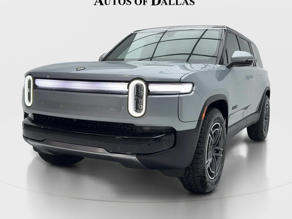 Used 2026 Blue Rivian Dual Motor Standard Pack image 5