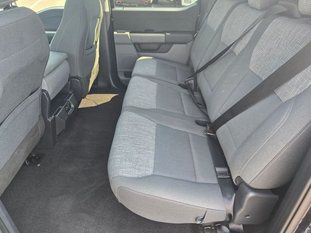 Used 2021 Blue Ford XLT image 9