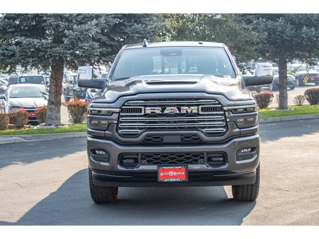 New 2026 Granite Crystal Metallic Clearcoat Ram Laramie image 3