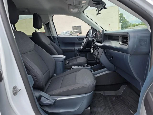 Used 2025 Oxford White Ford XL image 25