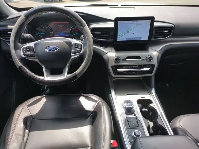 Used 2023 White Ford XLT image 29