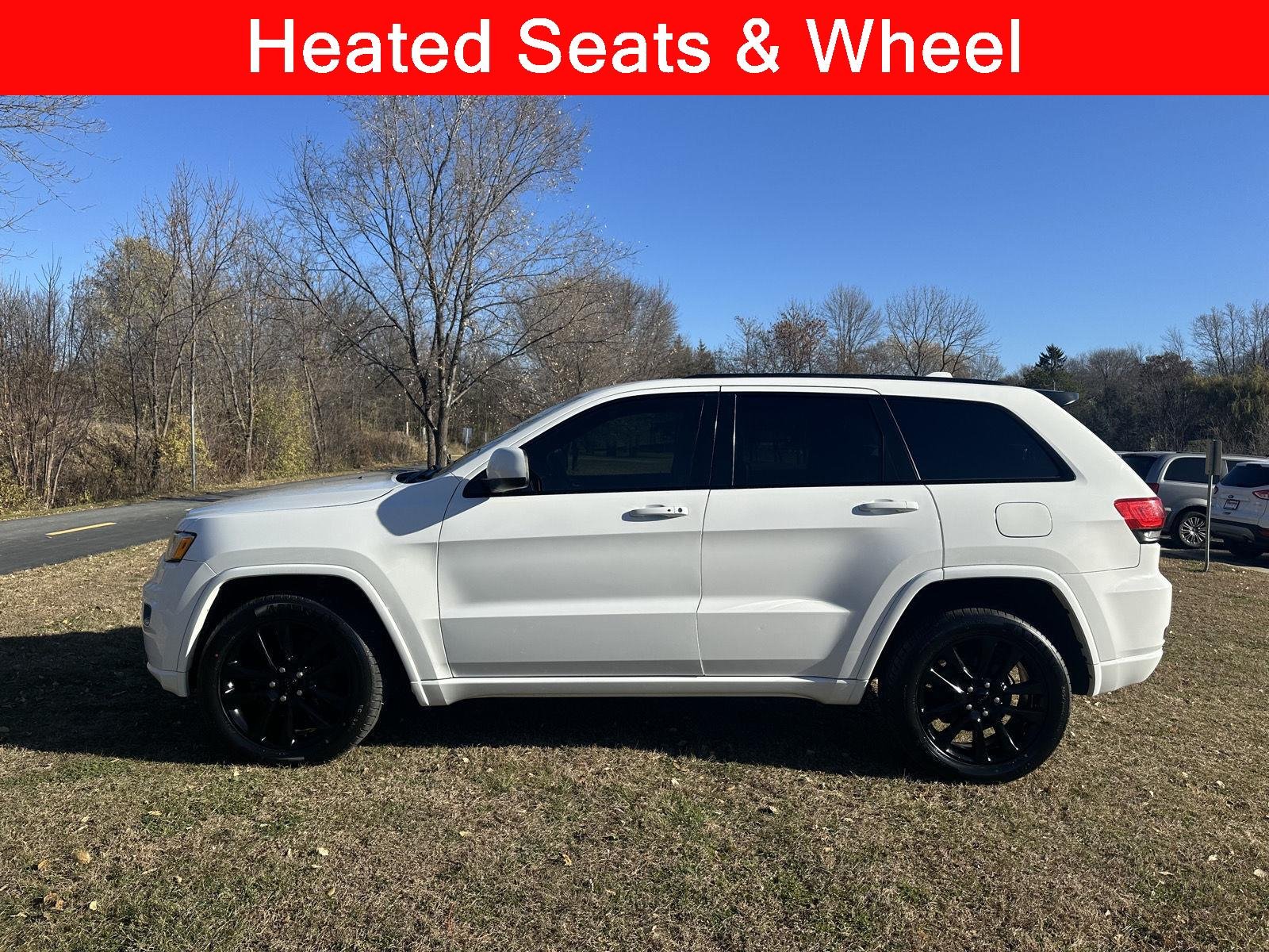 Used 2018 Jeep Grand Cherokee Altitude with VIN 1C4RJFAG4JC215755 for sale in Waconia, Minnesota