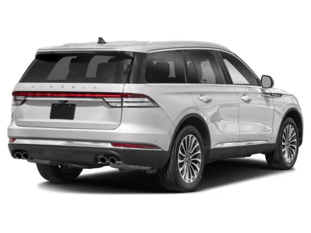 Used 2023 Pristine White Metallic Tri-Coat Lincoln Reserve image 3