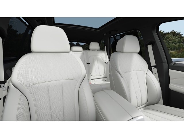New 2026 Tanzanite Blue II Metallic BMW xDrive40i image 11