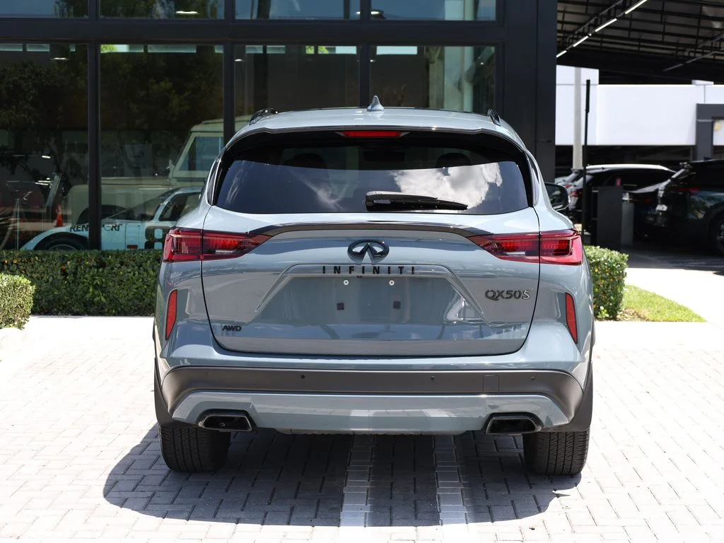 Certified Used 2025 Gray INFINITI SPORT image 6