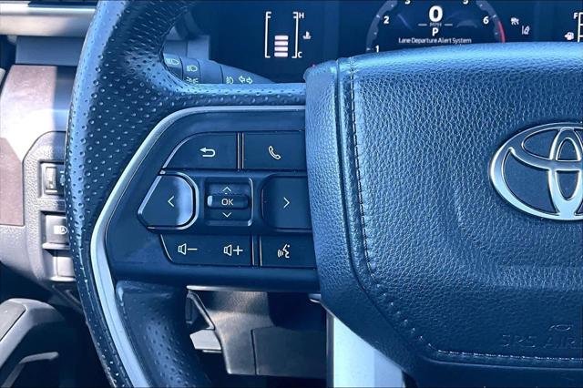 Certified Used 2025 ICE CAP Toyota  image 23