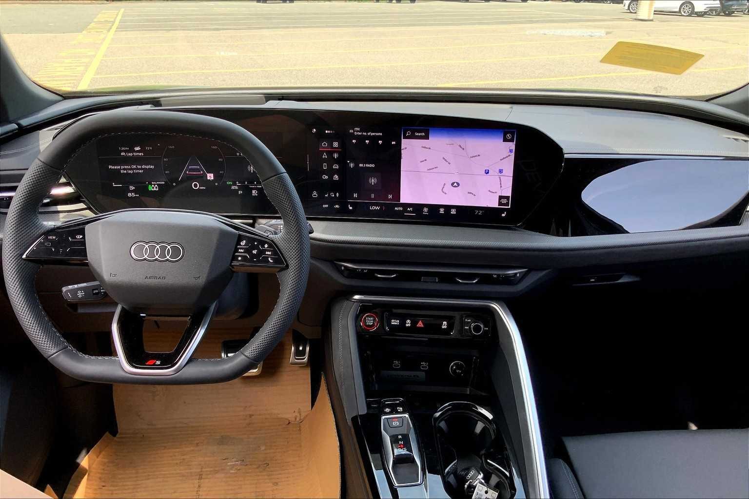 Used 2025 Daytona Gray Pearl Effect Audi Premium Plus image 5