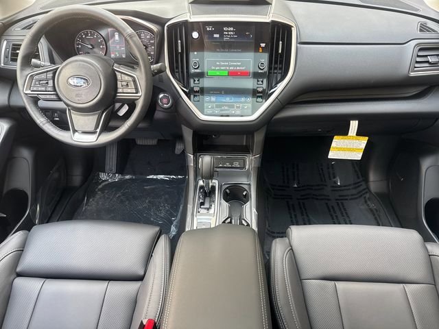 New 2026 CRYSTAL WHITE PEARL Subaru Limited 7-Passenger image 18