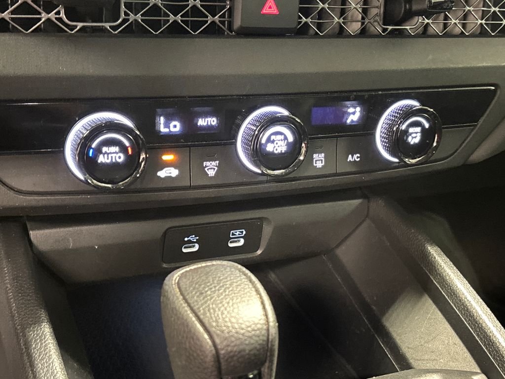 Used 2023 White Honda LX image 36