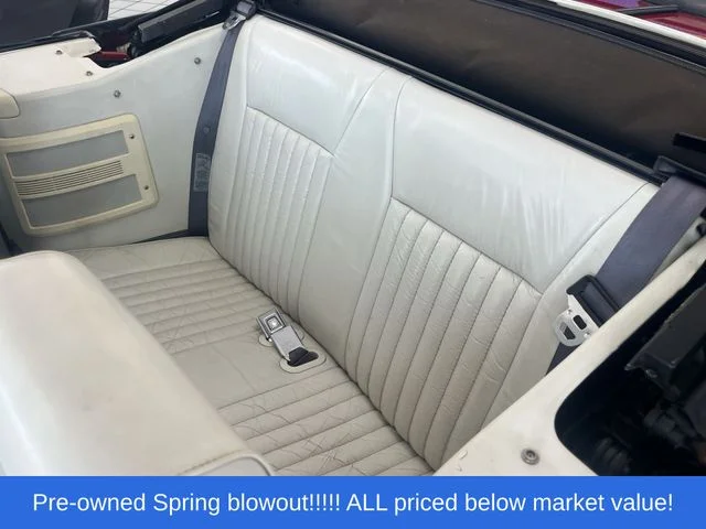 Used 1993 Red Ford LX image 12