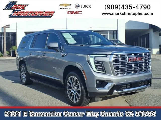 2025 GMC Yukon Denali AWD's photo