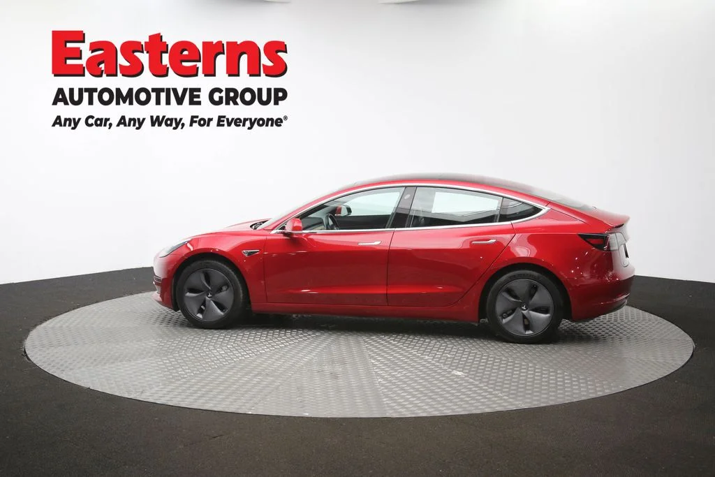 Used 2018 Red Tesla Long Range image 55