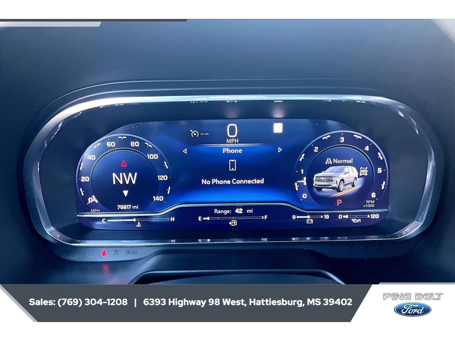 Certified Used 2022 Iridescent Pearl Tricoat Chevrolet LT image 14