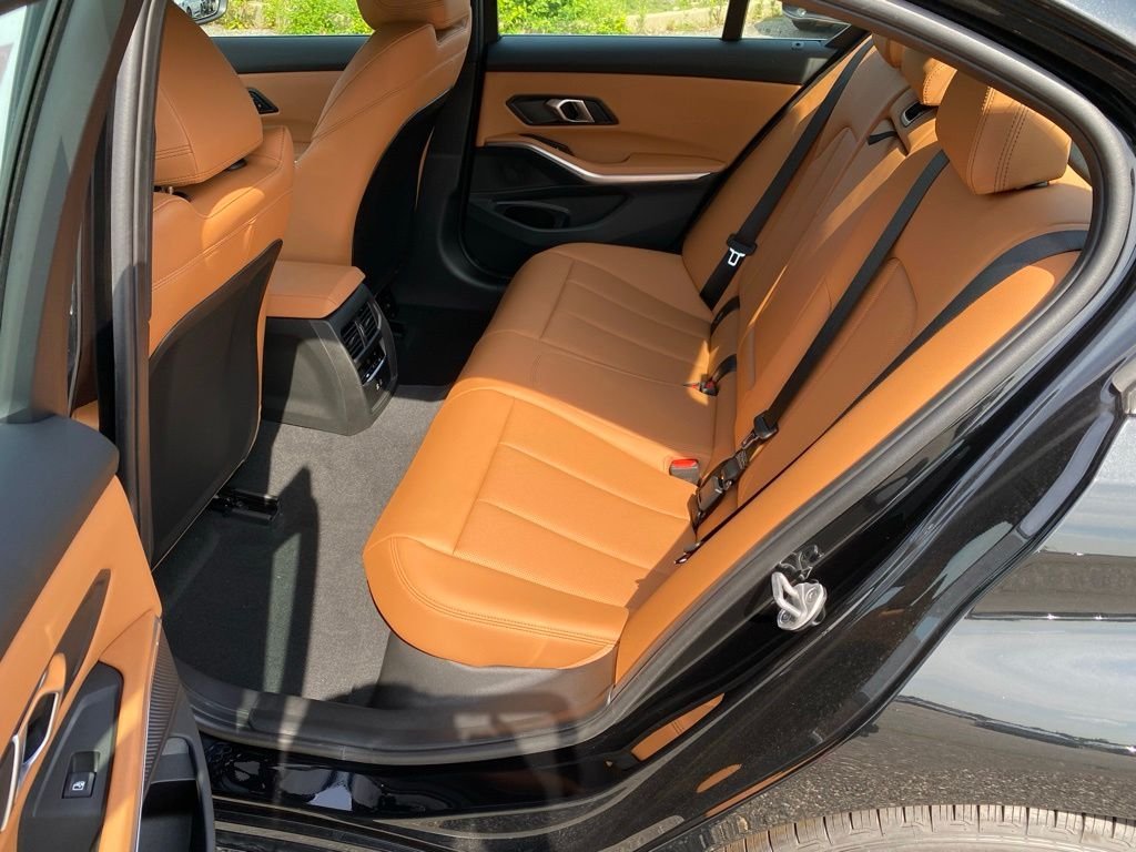 New 2026 Black Sapphire Metallic BMW 330i NA xDrive image 7