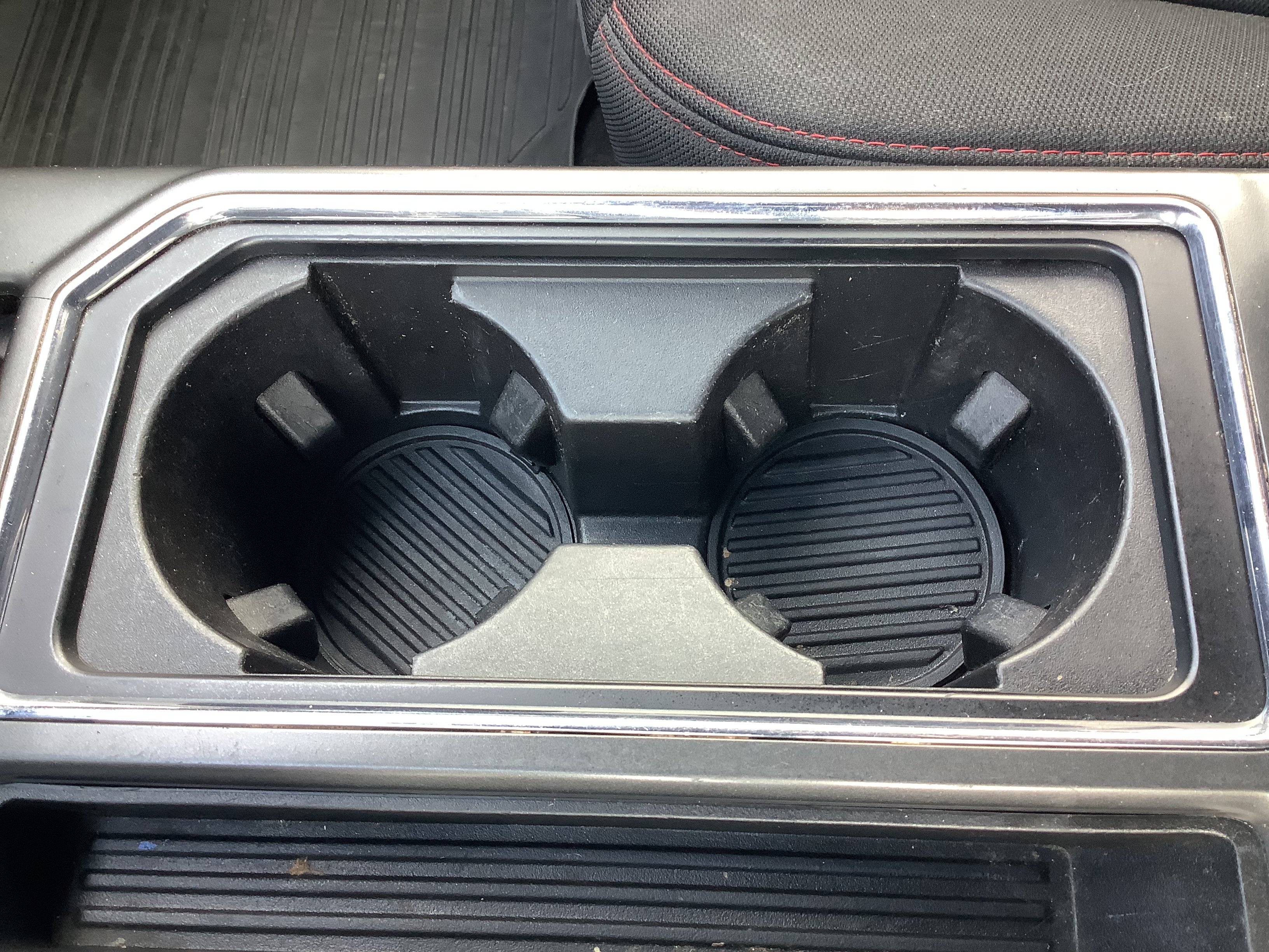 Used 2018 Black Ford XLT image 13