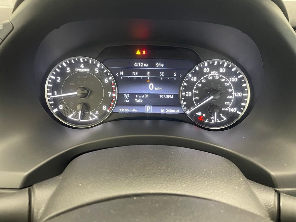 Used 2023 White Nissan SL image 7