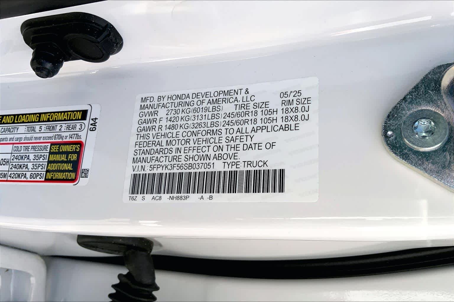 Certified Used 2025 Platinum White Pearl Honda AWD RTL image 34