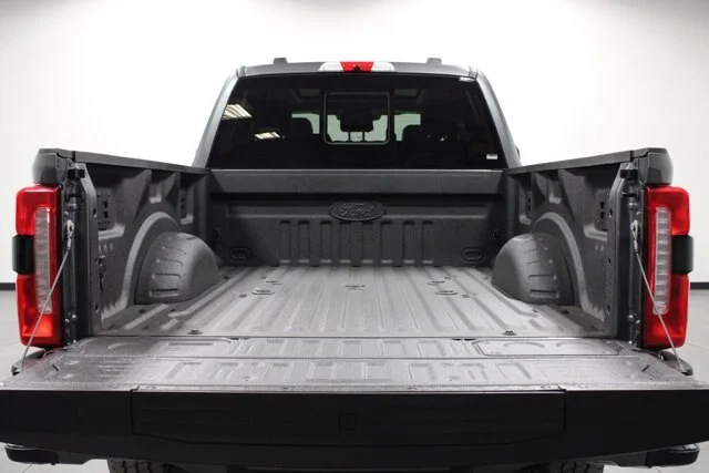 New 2026 Carbonized Gray Metallic Ford F-250® Lariat® image 37