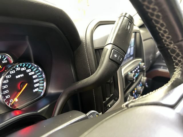 Used 2019 QUICKSILVER METALLIC GMC SLT image 24