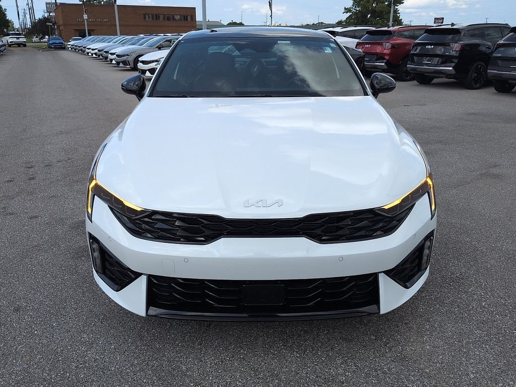 New 2026 Snow White Pearl Kia GT-Line FWD image 3