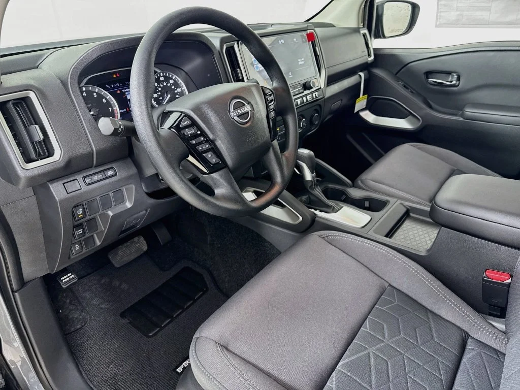 New 2027 Gray Nissan SV image 9