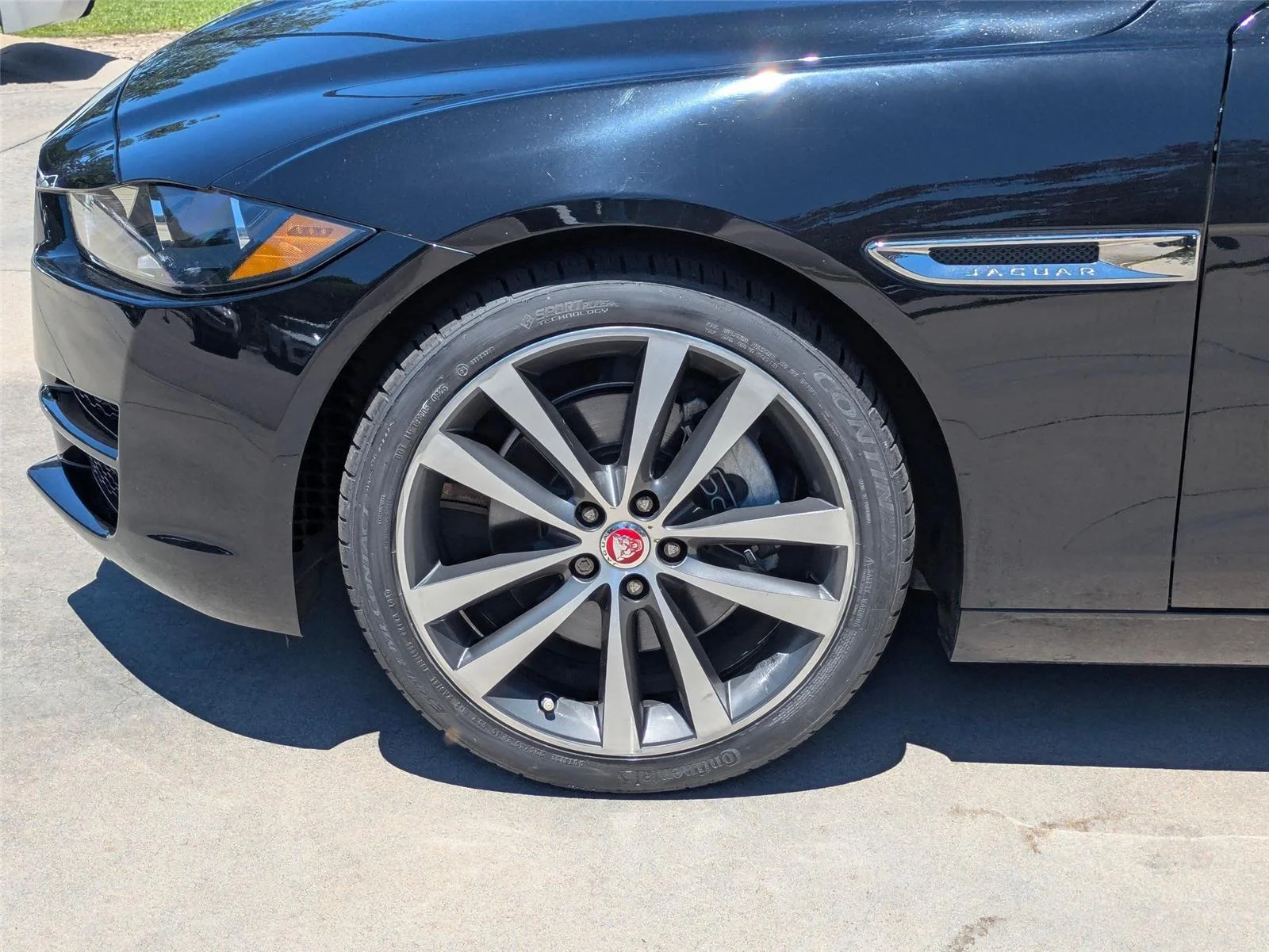 Used 2019 Narvik Black Jaguar 25t Prestige image 25