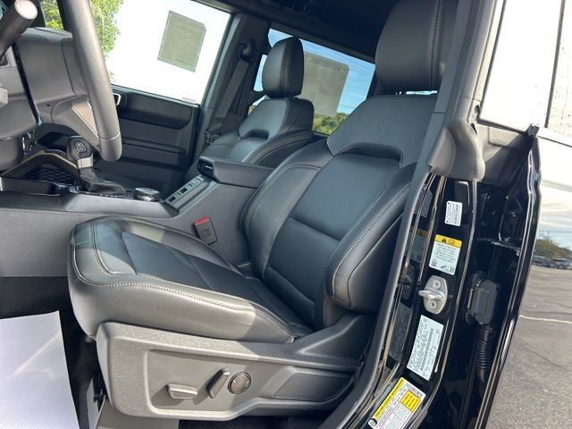 New 2025 Shadow Black Ford Badlands® image 19