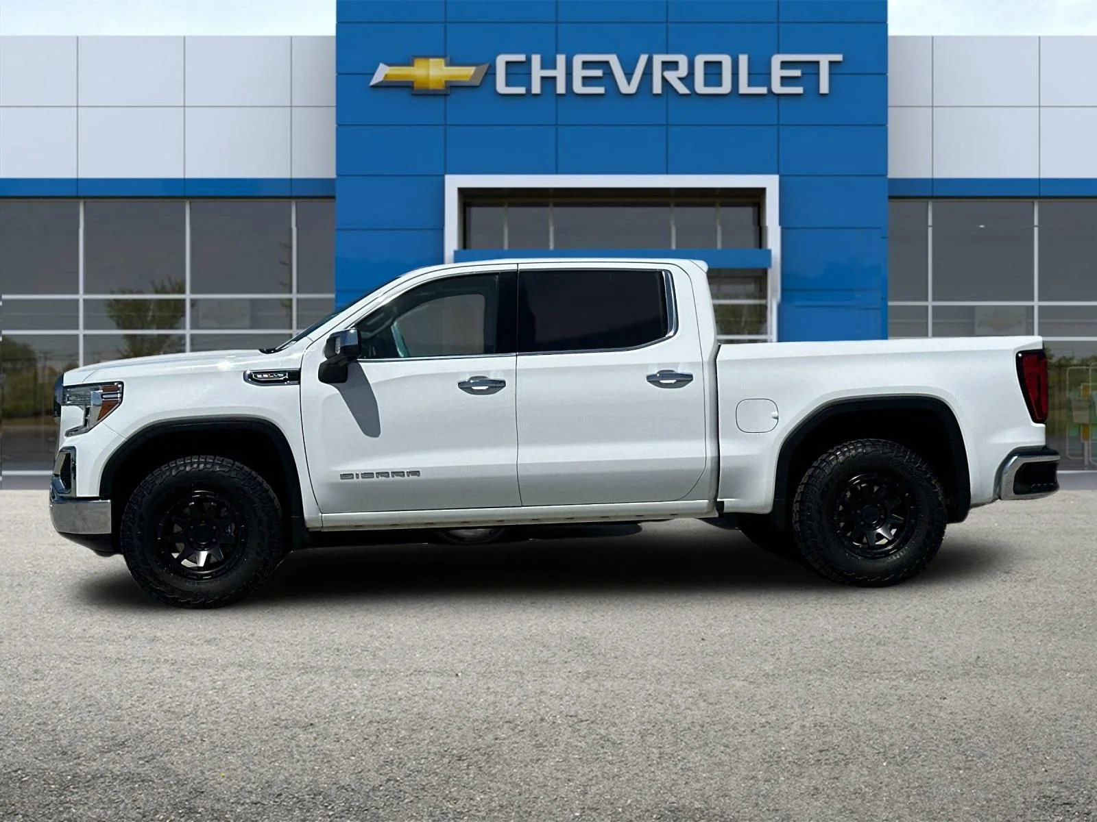 Used 2022 Summit White GMC SLT image 7