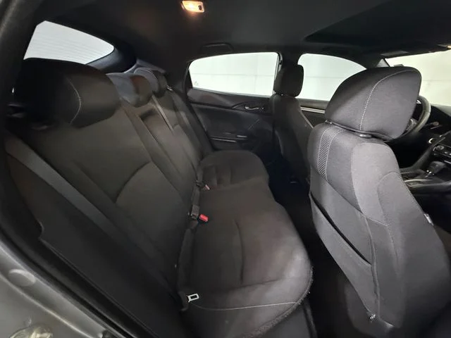 Used 2018 Silver Honda EX image 17