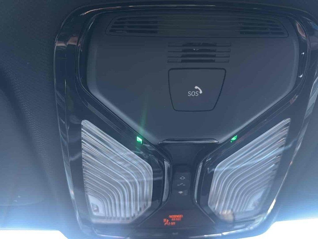 Used 2020 Blue BMW xDrive40i image 46