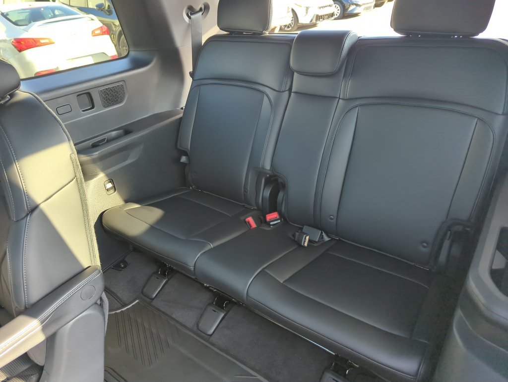 New 2027 Black Jade Green Kia SX image 30