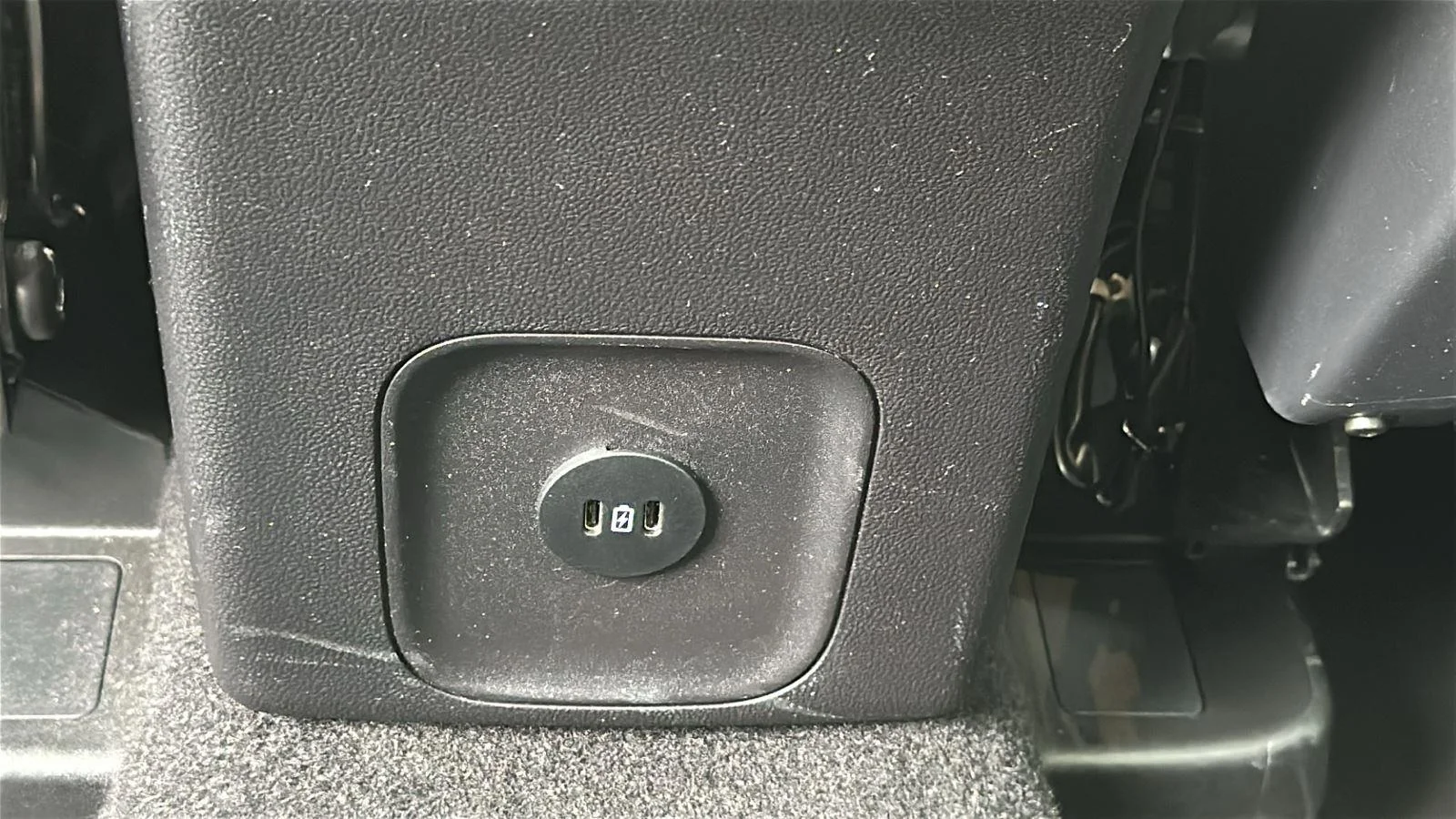 Used 2025 Oxford White Ford Outer Banks image 28